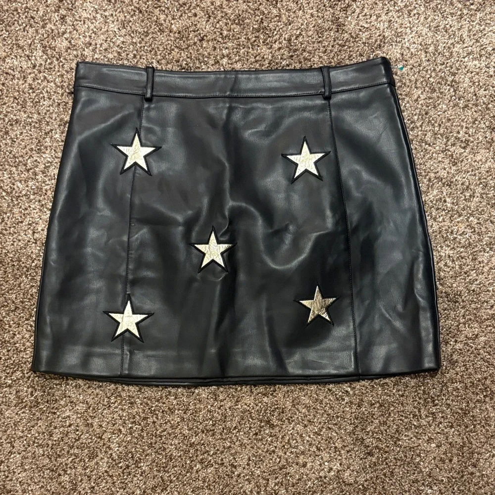Nasty Gal Black Mini Skirt with Star Details - Picture 1 of 3